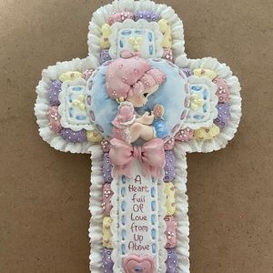 Precious Moments - “A Heart Full of Love” Cross